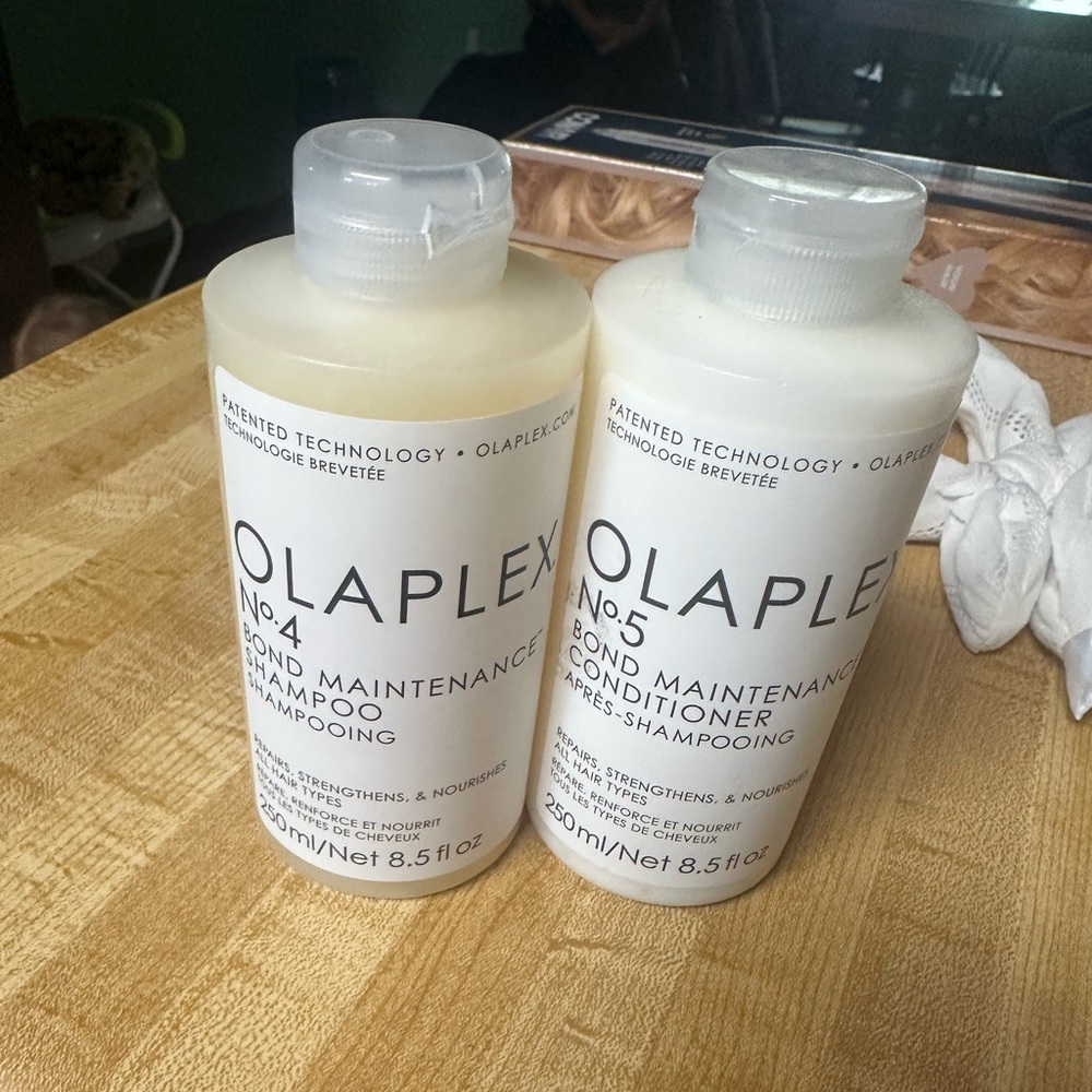 OlaPlex Shampoo and conditioner
